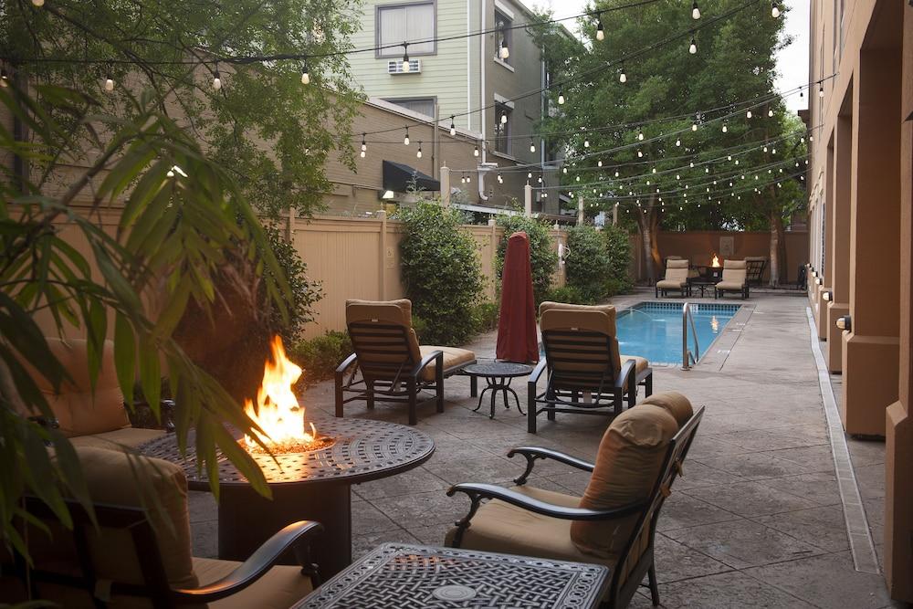 Hampton Inn New Orleans/St.Charles Ave Exteriör bild