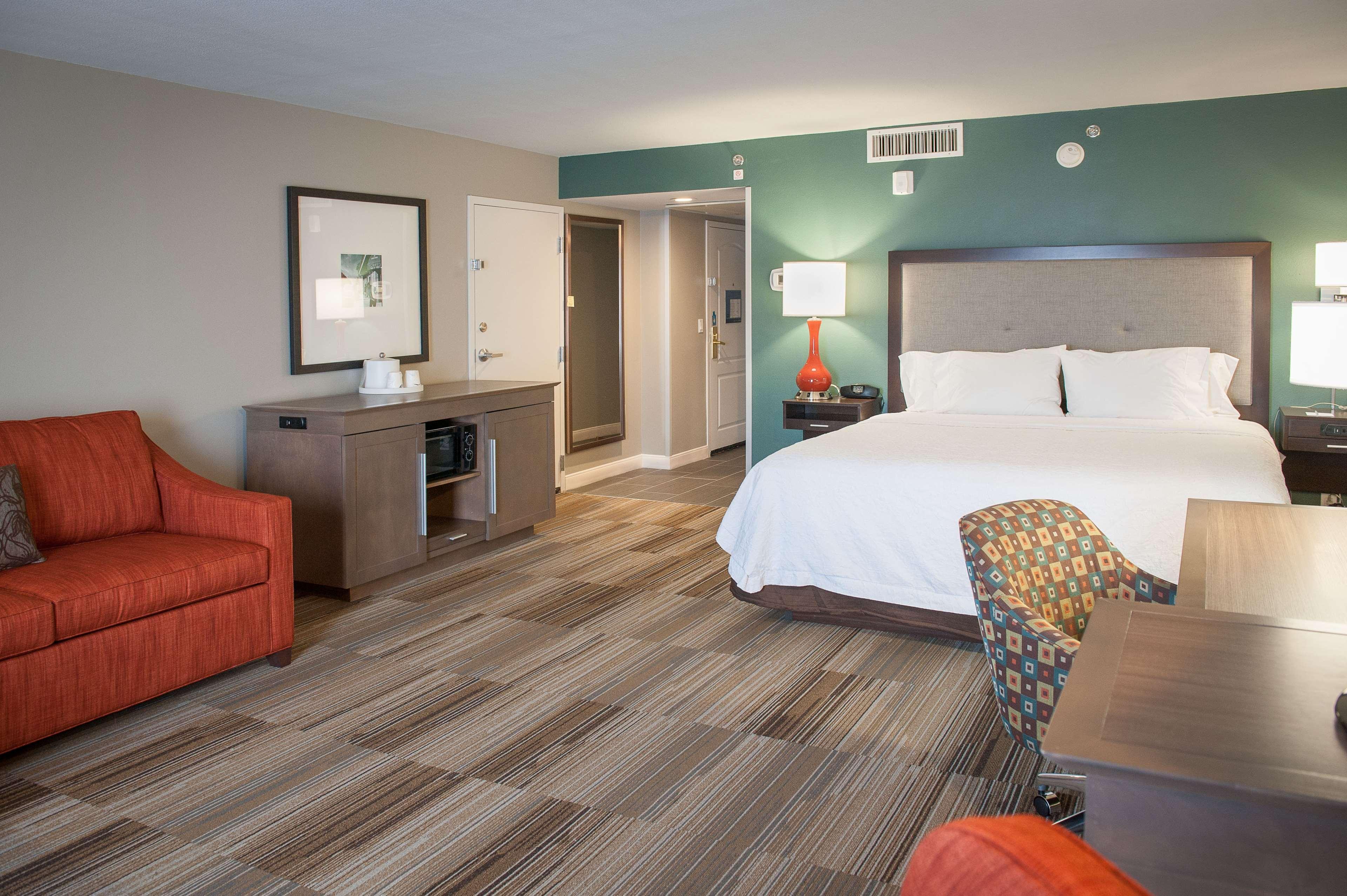 Hampton Inn New Orleans/St.Charles Ave Exteriör bild